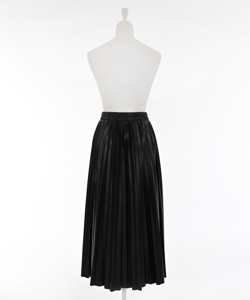 Narcissus（ナルシス）の「レザープリーツロングスカート/モード（スカート・レディース・ブラック・FREE）」の2枚目の写真