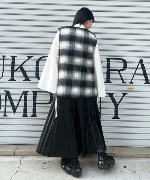 Narcissus（ナルシス）の「レザープリーツロングスカート/モード（スカート・レディース・ブラック・FREE）」の18枚目の写真