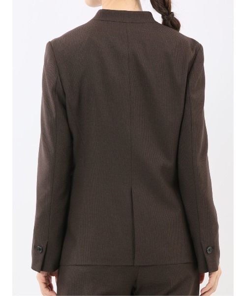 m.f.editorial(エムエフエディトリアル)の「【ストレッチ ウォッシャブル】m.f.エディトリアルレディース ウール調 リラクシング ノーカラージャケット 千鳥こげ茶(セットアップ可能(スーツジャケット・レディース・ダークウッド・S/MEDIUM/LARGE)」の9枚目の写真