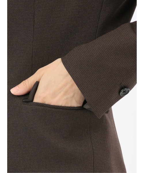 m.f.editorial(エムエフエディトリアル)の「【ストレッチ ウォッシャブル】m.f.エディトリアルレディース ウール調 リラクシング ノーカラージャケット 千鳥こげ茶(セットアップ可能(スーツジャケット・レディース・ダークウッド・S/MEDIUM/LARGE)」の11枚目の写真