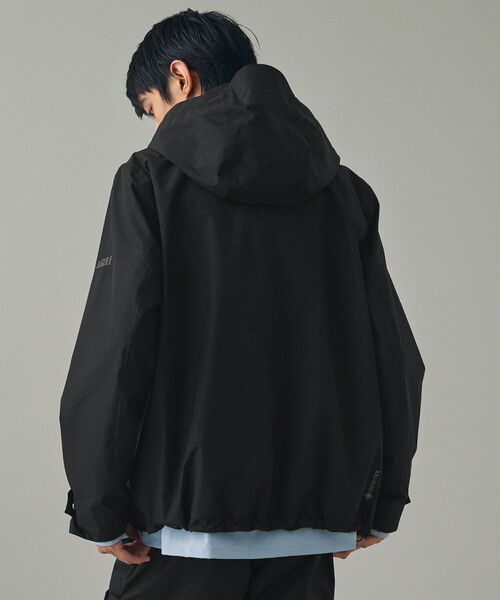 AIGLE（エーグル）の「GORE TEX ゴアテックス 防水 防風 透湿 2レイヤー マウンテンパーカー T-KIT（マウンテンパーカー・メンズ・グレー/ベージュ/ブラック・L/M/S）」の12枚目の写真