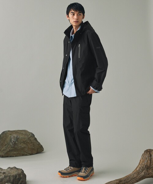 AIGLE（エーグル）の「GORE TEX ゴアテックス 防水 防風 透湿 2レイヤー マウンテンパーカー T-KIT（マウンテンパーカー・メンズ・グレー/ベージュ/ブラック・L/M/S）」の10枚目の写真
