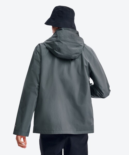 AIGLE（エーグル）の「GORE TEX ゴアテックス 防水 防風 透湿 2レイヤー マウンテンパーカー T-KIT（マウンテンパーカー・メンズ・グレー/ベージュ/ブラック・L/M/S）」の4枚目の写真