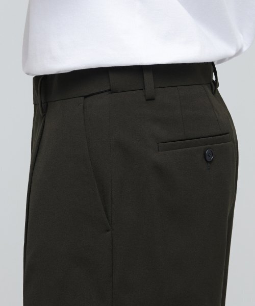 MUSINSA STANDARD（ムシンサスタンダード）の「軽量隠しバンディングハーフスラックス[カーキ]（スラックス・メンズ・その他・40/42/30/31/26/27/28/29）」の5枚目の写真