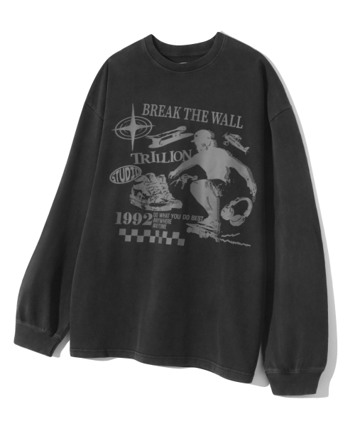 TRILLION(トリリオン)の「スケートボードピグメントグラフィックロングスリーブ(CHARCOAL)(Tシャツ/カットソー・レディース・その他・MEDIUM/LARGE/X-LARGE)」の1枚目の写真