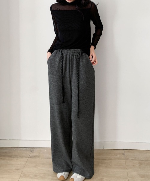 LOWO(ロワ)の「ベルト付き スウェット ワイドパンツ 冬 レディース 秋冬 ウエストゴム(その他パンツ・レディース・ブラック/グレー・M/L)」の8枚目の写真