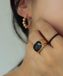 bonu.（ボヌ）の「【サージカルステンレス】ブラックエナメルシグネットリング（リング・レディース）」