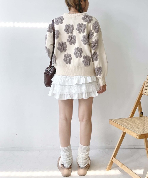 AS KNOW AS plus（アズノゥアズプラス）の「♪選べるモチーフ(フラワー柄・ダマスク柄)デザイン モールニットプルオーバー（ニット/セーター・レディース・ブラック系/ライトグレー系/アイボリー系/ブラウン系・FREE）」の10枚目の写真