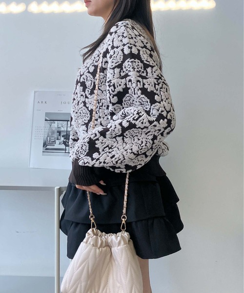 AS KNOW AS plus（アズノゥアズプラス）の「♪選べるモチーフ(フラワー柄・ダマスク柄)デザイン モールニットプルオーバー（ニット/セーター・レディース・ブラック系/ライトグレー系/アイボリー系/ブラウン系・FREE）」の18枚目の写真