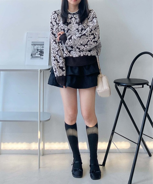 AS KNOW AS plus（アズノゥアズプラス）の「♪選べるモチーフ(フラワー柄・ダマスク柄)デザイン モールニットプルオーバー（ニット/セーター・レディース・ブラック系/ライトグレー系/アイボリー系/ブラウン系・FREE）」の21枚目の写真