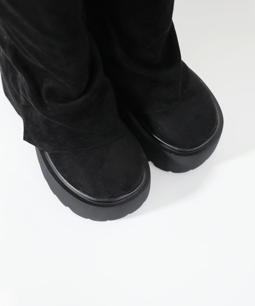 hiamu(ヒアム)の「レースアップロングプラットフォームブーツ/2025 AW NEW COLLECTION(ブーツ・レディース・ブラウン/ブラック系その他/ブラック・23.0cm/23.5cm/24.0cm/24.5cm/25.0cm)」の10枚目の写真