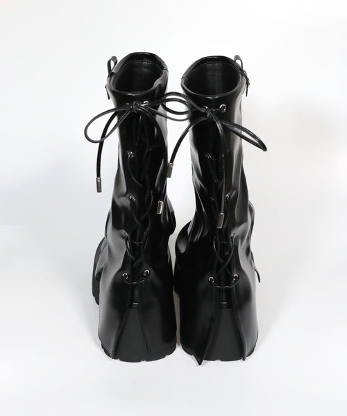 hiamu(ヒアム)の「レースアップロングプラットフォームブーツ/2025 AW NEW COLLECTION(ブーツ・レディース・ブラウン/ブラック系その他/ブラック・23.0cm/23.5cm/24.0cm/24.5cm/25.0cm)」の14枚目の写真