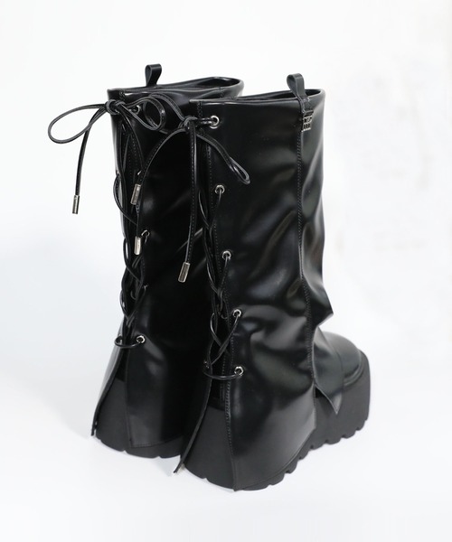 hiamu(ヒアム)の「レースアップロングプラットフォームブーツ/2025 AW NEW COLLECTION(ブーツ・レディース・ブラウン/ブラック系その他/ブラック・23.0cm/23.5cm/24.0cm/24.5cm/25.0cm)」の15枚目の写真