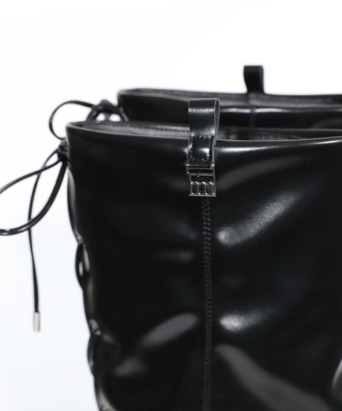 hiamu(ヒアム)の「レースアップロングプラットフォームブーツ/2025 AW NEW COLLECTION(ブーツ・レディース・ブラウン/ブラック系その他/ブラック・23.0cm/23.5cm/24.0cm/24.5cm/25.0cm)」の17枚目の写真