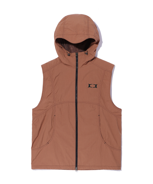 CRITIC(クリティック)の「GLOSSY HOOD VEST BROWN(ベスト・レディース・その他・LARGE/MEDIUM/X-LARGE)」の1枚目の写真