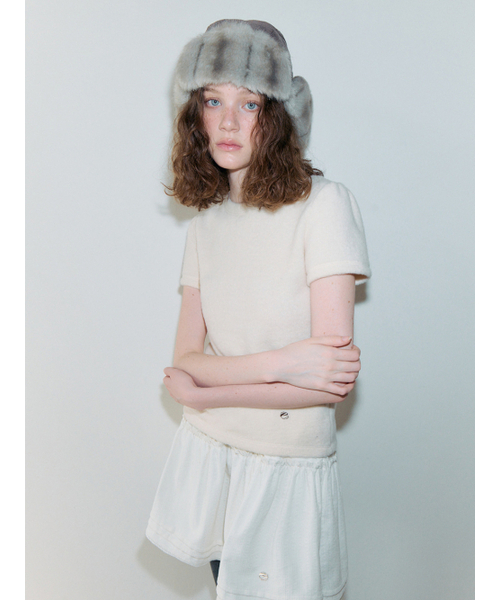 ETMON(エトモン)の「Cozy Puff T-Shirt, Ivory(ニット/セーター・レディース・その他・F)」の4枚目の写真