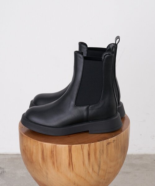 SHENERY(シーナリー)の「インヒールサイドゴアブーツ(ブーツ・レディース・ブラック・36/37/38)」の3枚目の写真