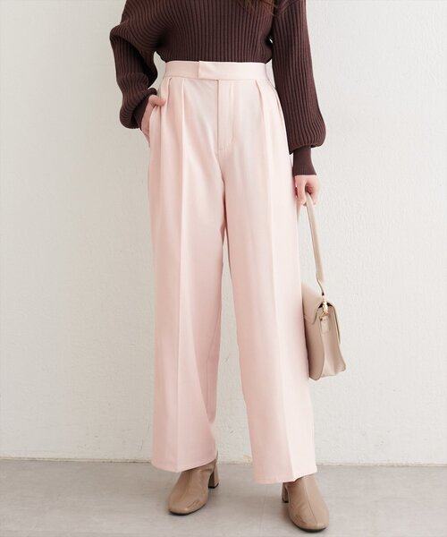 natural couture(ナチュラルクチュール)の「タックスラックスパンツ(スラックス・レディース・ピンク/グリーン/チャコールグレー・SMALL/MEDIUM)」の4枚目の写真