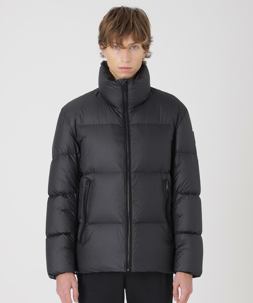 BLACK LABEL CRESTBRIDGE(ブラックレーベル・クレストブリッジ)の「【BLACK lab.】ライトウェイトスタンドネックリップダウン(ダウンジャケット/コート・メンズ・ブラック・XL/L/M)」の8枚目の写真