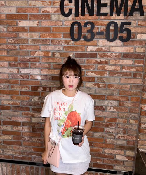 ZEROPLANET（ゼロプラネット）の「ベリードリームグラフィックTシャツ[ホワイト]（Tシャツ/カットソー・レディース・その他・FREE）」の5枚目の写真