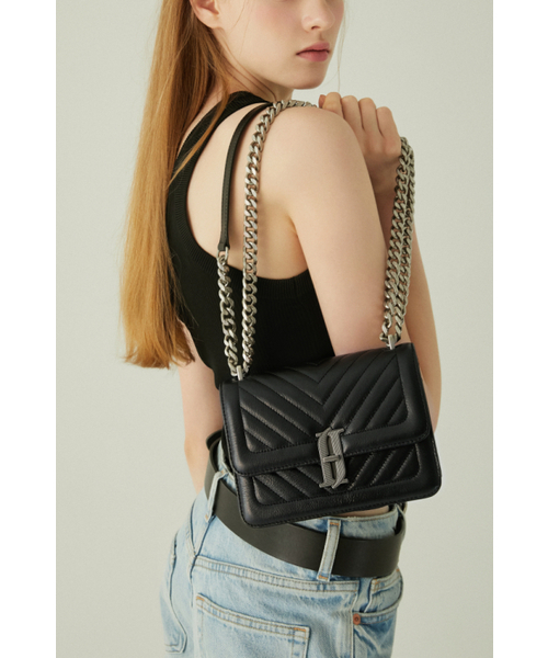 JESTINA(ジェイエスティナ)の「ジョエルキルティングSMチェーンショルダーBK (JHNCHA0BS700BK010)(ショルダーバッグ・レディース・ブラック・FREE)」の1枚目の写真