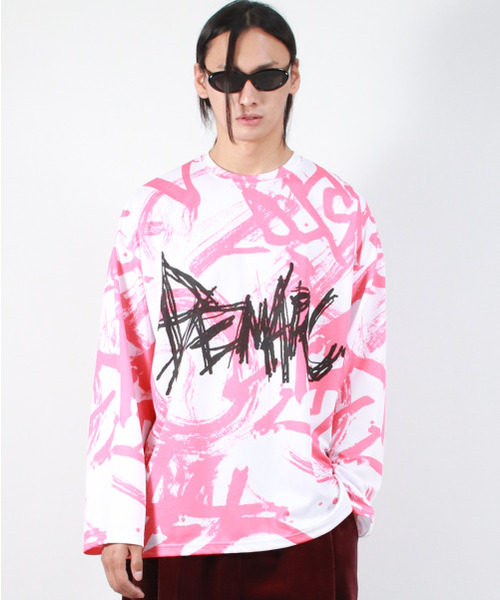 DEMARC(ドゥマーク)の「M STREET GRAFFITI LOGO TEXT OVERSIZED T-SHIRT - Red(Tシャツ/カットソー・メンズ・その他・LARGE/MEDIUM)」の13枚目の写真