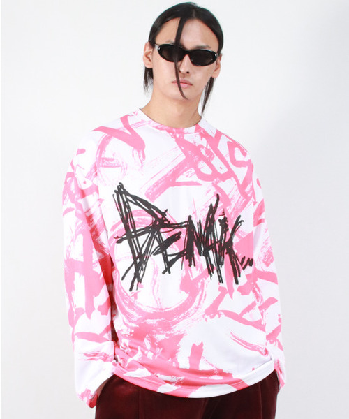 DEMARC(ドゥマーク)の「M STREET GRAFFITI LOGO TEXT OVERSIZED T-SHIRT - Red(Tシャツ/カットソー・メンズ・その他・LARGE/MEDIUM)」の5枚目の写真
