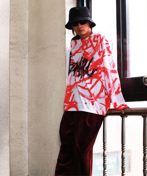 DEMARC(ドゥマーク)の「M STREET GRAFFITI LOGO TEXT OVERSIZED T-SHIRT - Red(Tシャツ/カットソー・メンズ・その他・LARGE/MEDIUM)」の4枚目の写真