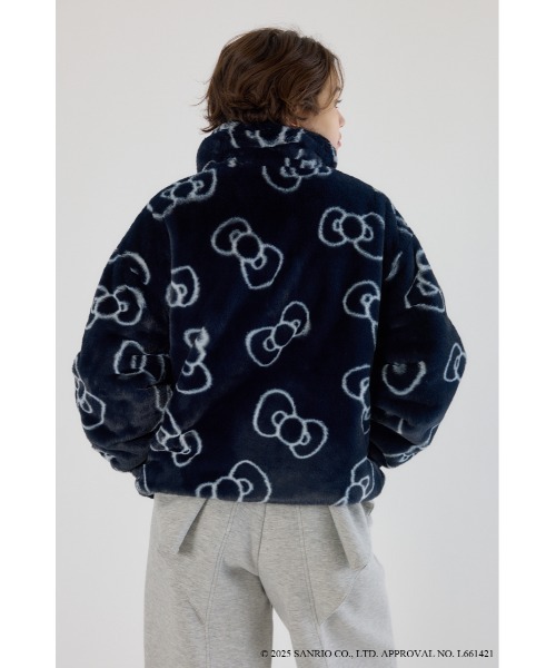 RODEO CROWNS WIDE BOWL（ロデオクラウンズワイドボウル）の「(サンリオキャラクターズ)KITTY フェイクファーコート（その他アウター・レディース・ブラック系その他/レッド系その他・FREE）」の6枚目の写真