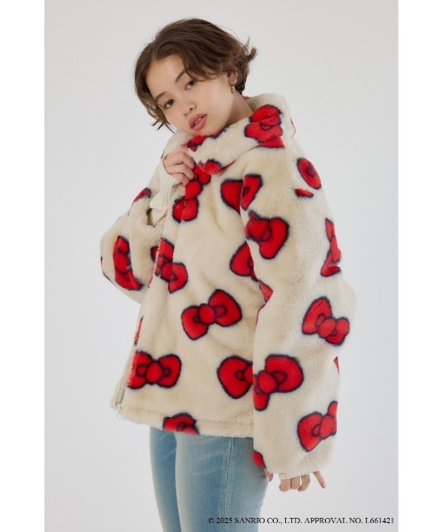 RODEO CROWNS WIDE BOWL（ロデオクラウンズワイドボウル）の「(サンリオキャラクターズ)KITTY フェイクファーコート（その他アウター・レディース・ブラック系その他/レッド系その他・FREE）」の12枚目の写真