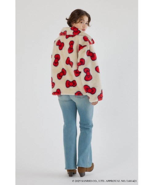 RODEO CROWNS WIDE BOWL（ロデオクラウンズワイドボウル）の「(サンリオキャラクターズ)KITTY フェイクファーコート（その他アウター・レディース・ブラック系その他/レッド系その他・FREE）」の16枚目の写真