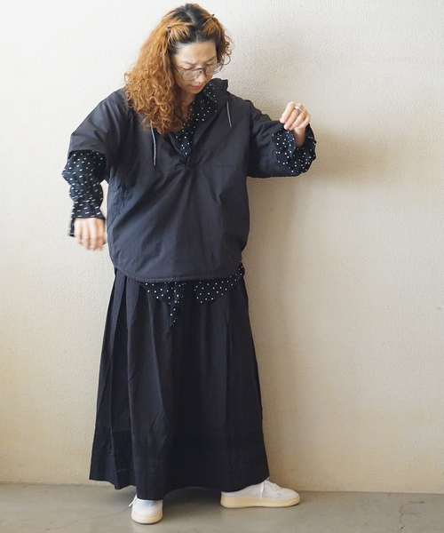 JOURNAL STANDARD LUXE（ジャーナルスタンダード　ラックス）の「【SOIL】CAMBRIC WITH LACE GATHERED SKIRT（スカート・レディース・ブラック/ホワイト・2）」の4枚目の写真
