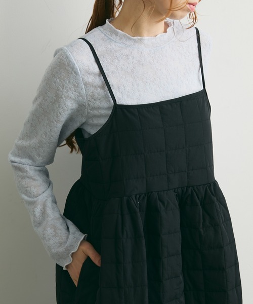 Crisp(クリスプ)の「キルトキャミワンピース(ワンピース・レディース・ブラック/アイボリー・FREE)」の9枚目の写真