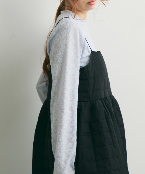 Crisp(クリスプ)の「キルトキャミワンピース(ワンピース・レディース・ブラック/アイボリー・FREE)」の10枚目の写真