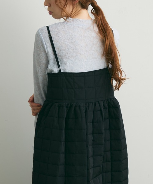 Crisp(クリスプ)の「キルトキャミワンピース(ワンピース・レディース・ブラック/アイボリー・FREE)」の12枚目の写真