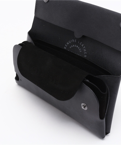 FABRIK(ファブリック)の「【FABRIK】ロングウォレット/ LONG WALLET:P F15014(財布・メンズ・ブラック/ブルー/イエロー/ダークグリーン/ホワイト/ブラウン/レッド/キャメル・FREE)」の19枚目の写真