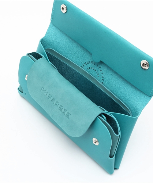 FABRIK(ファブリック)の「【FABRIK】ロングウォレット/ LONG WALLET:P F15014(財布・メンズ・ブラック/ブルー/イエロー/ダークグリーン/ホワイト/ブラウン/レッド/キャメル・FREE)」の11枚目の写真