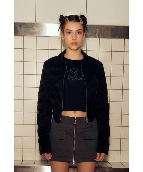 AFTERHOURS(アフターアワーズ)の「RUCHED SHORT JACKET (BLACK)(ナイロンジャケット・レディース・その他・FREE)」の1枚目の写真