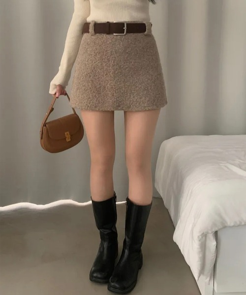 leune(ルネ)の「【インパン付き】ベルト付きボアスカート(スカート・レディース・オフホワイト/ベージュ・LARGE/MEDIUM/SMALL)」の16枚目の写真