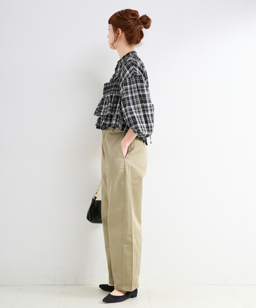 B.C STOCK（ベーセーストック）の「《追加2》《2点セット》ウォッシャブル / フリルキャミソールレイヤードブラウス（シャツ/ブラウス・レディース・ブラック系その他/ブルー系その他/ブラック/カーキ/ホワイト・FREE）」の13枚目の写真