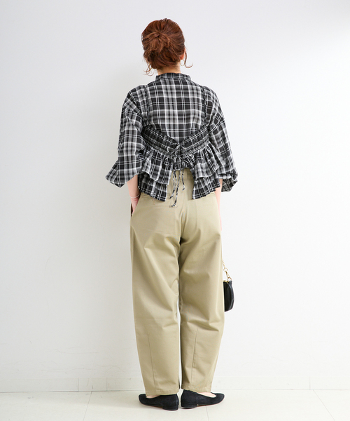 B.C STOCK（ベーセーストック）の「《追加2》《2点セット》ウォッシャブル / フリルキャミソールレイヤードブラウス（シャツ/ブラウス・レディース・ブラック系その他/ブルー系その他/ブラック/カーキ/ホワイト・FREE）」の14枚目の写真