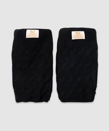 FLCT（フラッフィーシトラス）の「Fuzzy twisted knit leg warmers_Black（レッグウォーマー）」