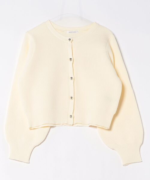 natural couture（ナチュラルクチュール）の「ころりん釦片畦ポリニットカーディガン（カーディガン/ボレロ・レディース・グレイッシュベージュ/ピンクベージュ/オフホワイト/チャコールグレー/ラベンダー/ネイビー・FREE）」の9枚目の写真