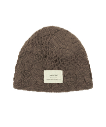 LARTIGENT（ラーティゼン）の「L20 FLOWER BEANIE(BROWN)（ニットキャップ/ビーニー）」