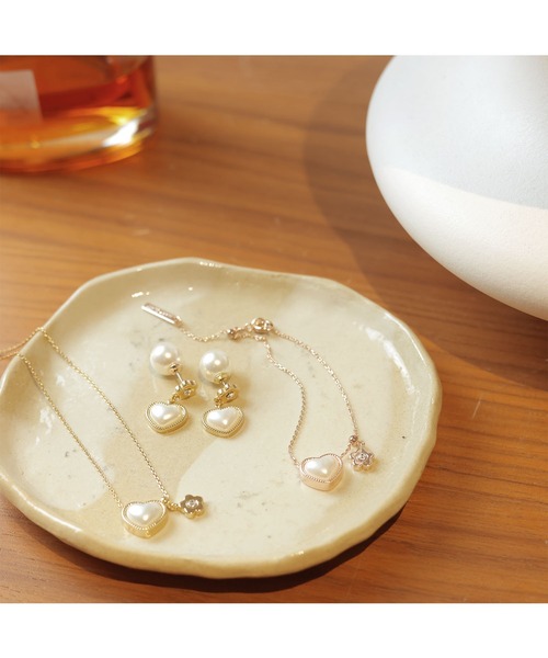 MARY QUANT（マリークワント）の「ハートパール ブレスレット（ブレスレット・レディース・ゴールド/ピンクゴールド・FREE）」の6枚目の写真