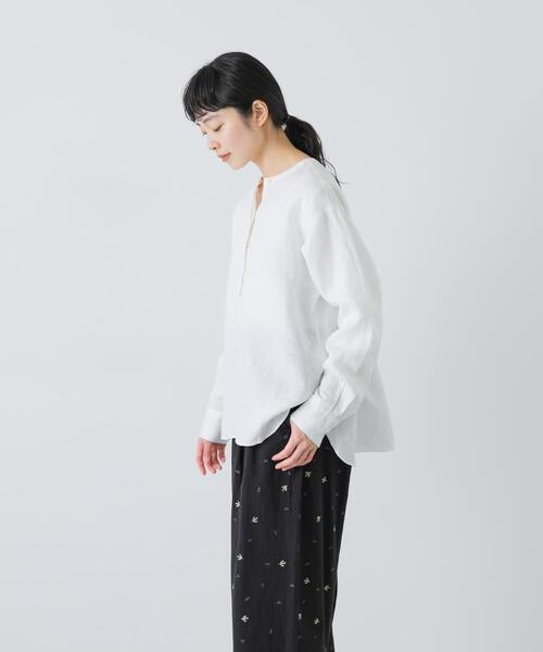 かぐれ（カグレ）の「リネンヘンリーワイドシャツ（シャツ/ブラウス・レディース・ネイビー/オフホワイト/ライトグレー・FREE）」の14枚目の写真