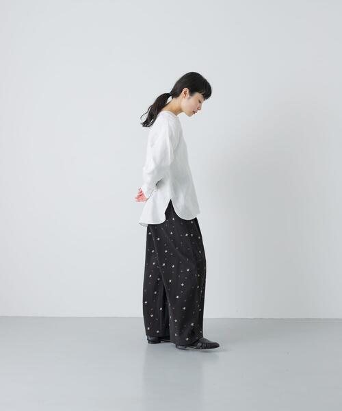 かぐれ（カグレ）の「リネンヘンリーワイドシャツ（シャツ/ブラウス・レディース・ネイビー/オフホワイト/ライトグレー・FREE）」の15枚目の写真