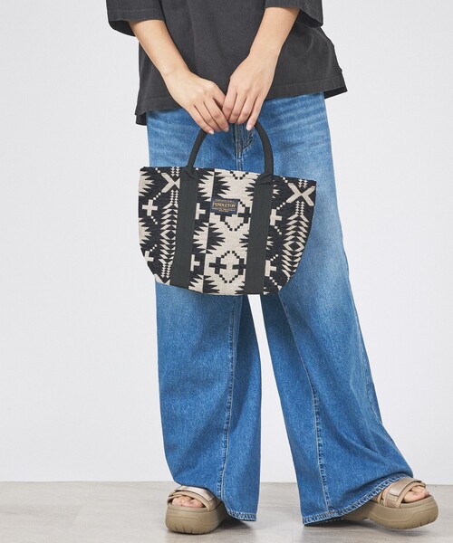PENDLETON（ペンドルトン）の「【PENDLETON / ペンドルトン】GOBELINS MINI TOTE / ゴブラン ミニ トートバッグ/ユニセックス/【WEB限定】（トートバッグ・メンズ・ブルー/ブラック・フリー）」の2枚目の写真