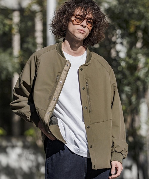 CAMBIO(カンビオ)の「mj11377- MA-1ボンバーブルゾン(MA-1・メンズ・グレイッシュベージュ/オリーブ/ブラック・M/L/XL)」の10枚目の写真