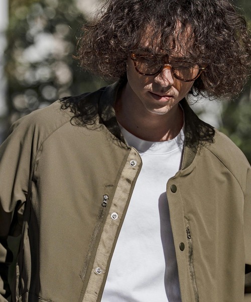 CAMBIO(カンビオ)の「mj11377- MA-1ボンバーブルゾン(MA-1・メンズ・グレイッシュベージュ/オリーブ/ブラック・M/L/XL)」の11枚目の写真
